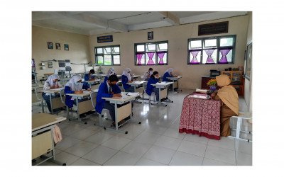 Pelaksanaan Ujian Sekolah Kelas 12 pada Tahun Pelajaran 2020/2021